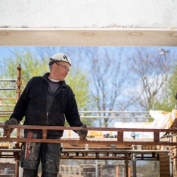 Murer udfører pudsning af facade og facadepuds i Struer, Holstebro, Lemvig, Herning og Skive