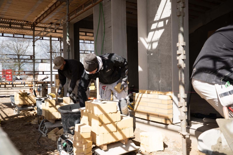 Murere i gang med renovering af hus i Holstebro, Lemvig, Struer, Herning og Skive